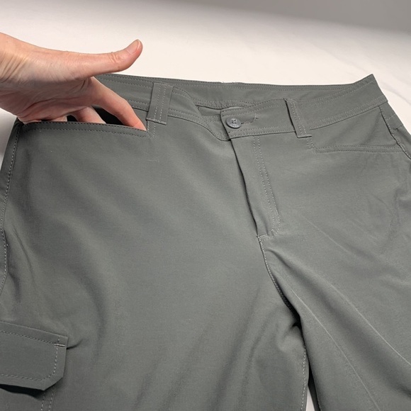 Eddie Bauer Cargo Hiking Pants Adjustable Leg Length Size 12 Colour Grey - Picture 3 of 14